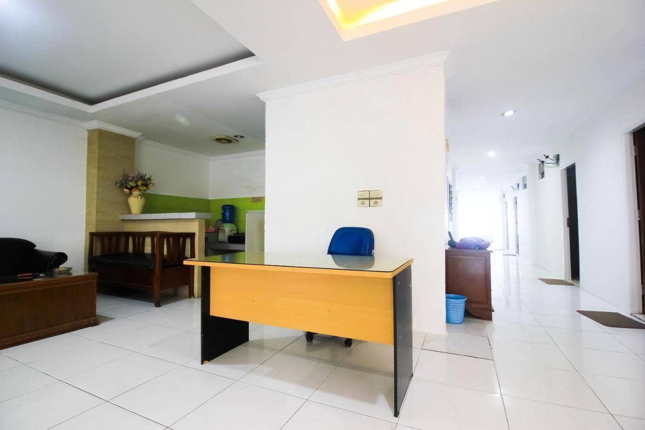 Hotel Oyo 1905 Davonsa Syariah Pekanbaru